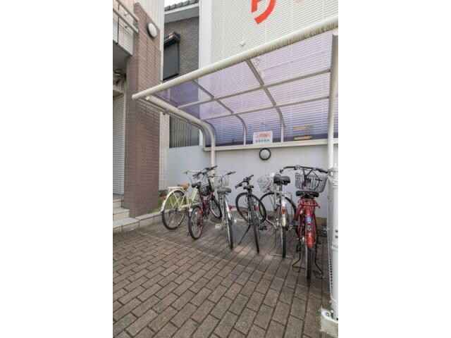 上社駅 徒歩3分 1階の物件外観写真