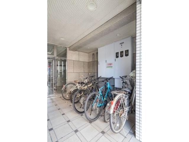 上社駅 徒歩3分 2階の物件外観写真