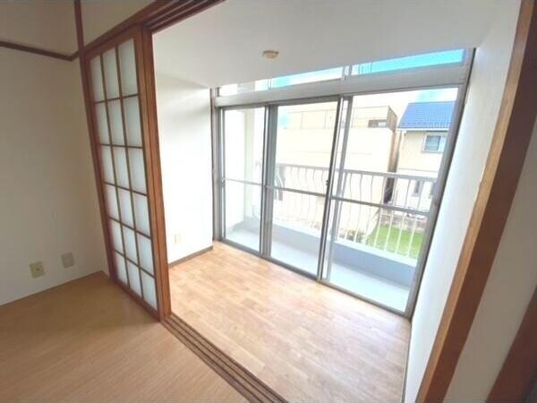 一社駅 徒歩4分 3階の物件内観写真