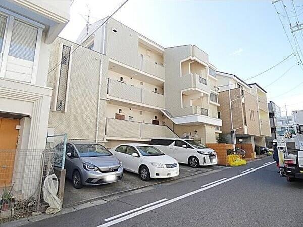一社駅 徒歩3分 2階の物件外観写真