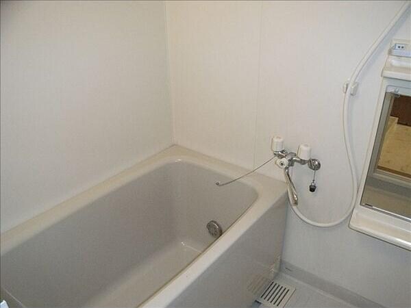 本郷駅 徒歩8分 3階の物件内観写真