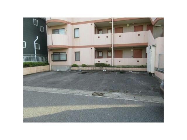 ハイツかなれの物件外観写真