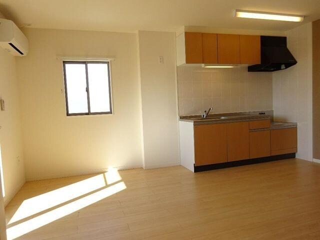 綱理ハウスの物件内観写真