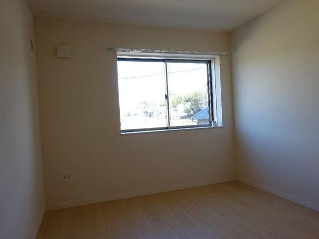 綱理ハウスの物件内観写真