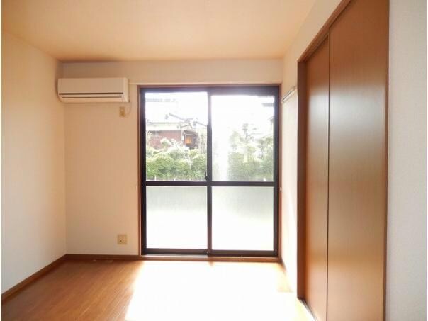 レインボー清水 Ａ棟の物件内観写真