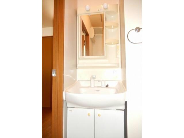 レインボー清水 Ａ棟の物件内観写真