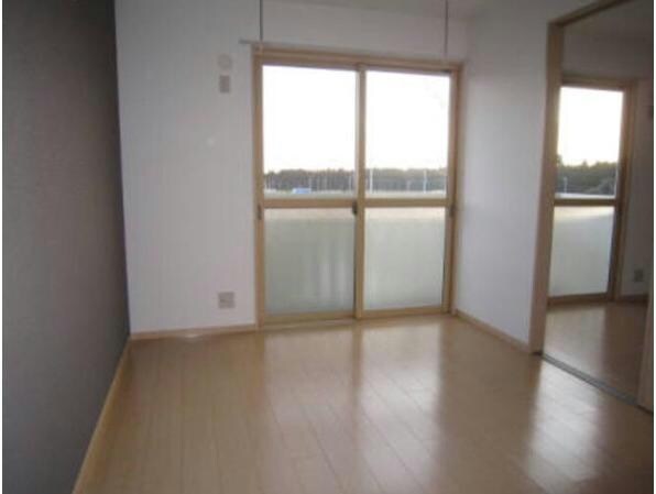 パストラーレ　B棟の物件内観写真