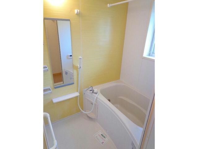 カーサ・パーシモンの物件内観写真