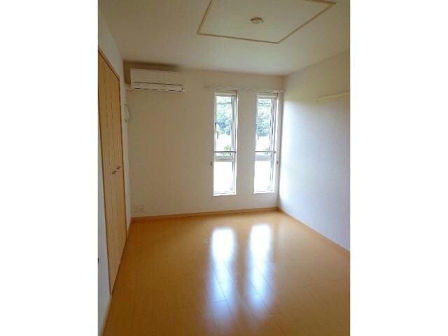 カーサ・パーシモンの物件内観写真