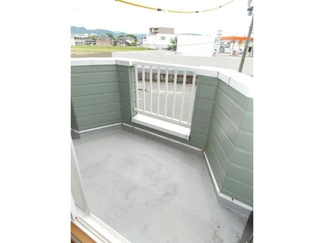 クレストール見次Aの物件内観写真