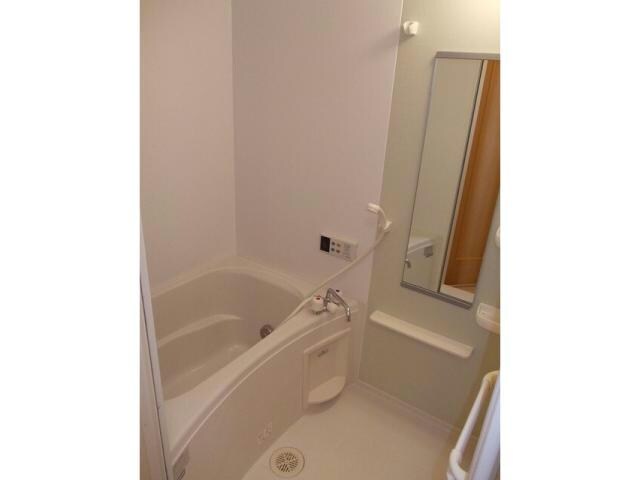 レイベルポート松元A棟の物件内観写真