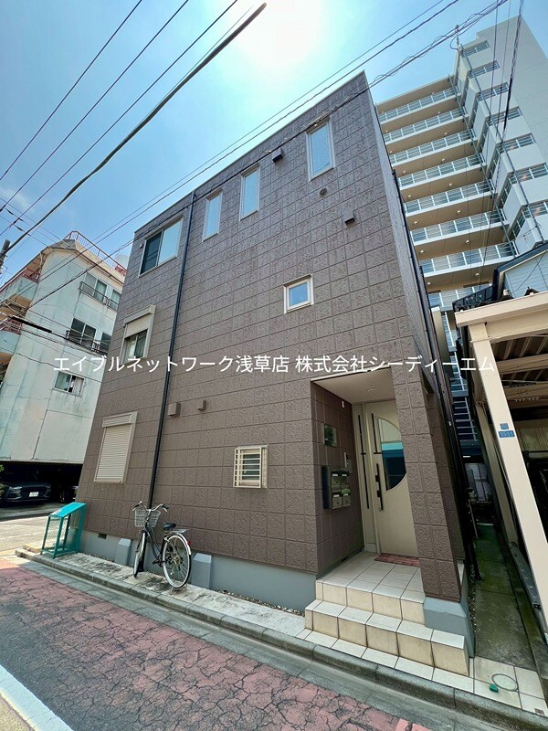 Dolf-Kの物件外観写真