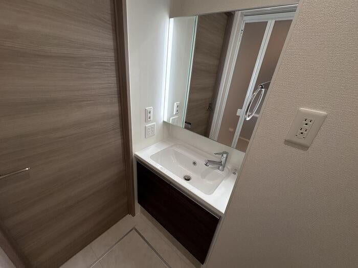 セレスティア六町IIIの物件内観写真