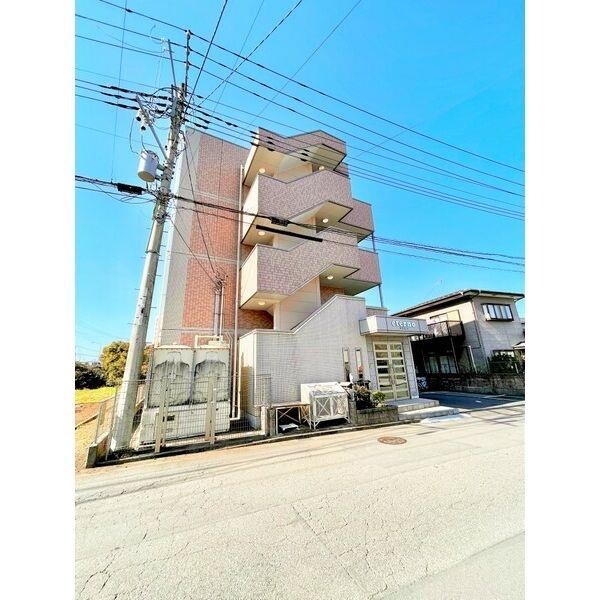 エテルノの物件外観写真