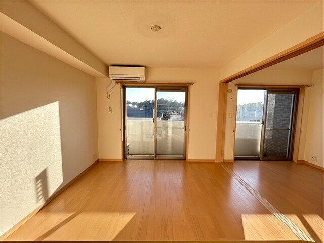 ココ・シェリーナの物件内観写真