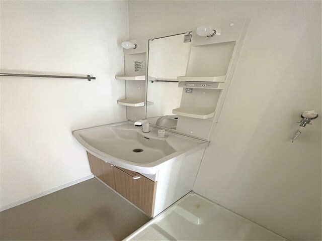 フェリスタ西条町の物件内観写真