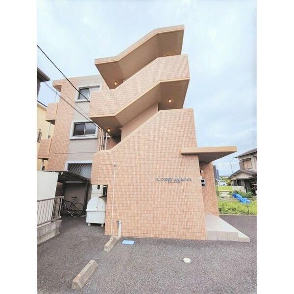 ラポール今沢の物件外観写真