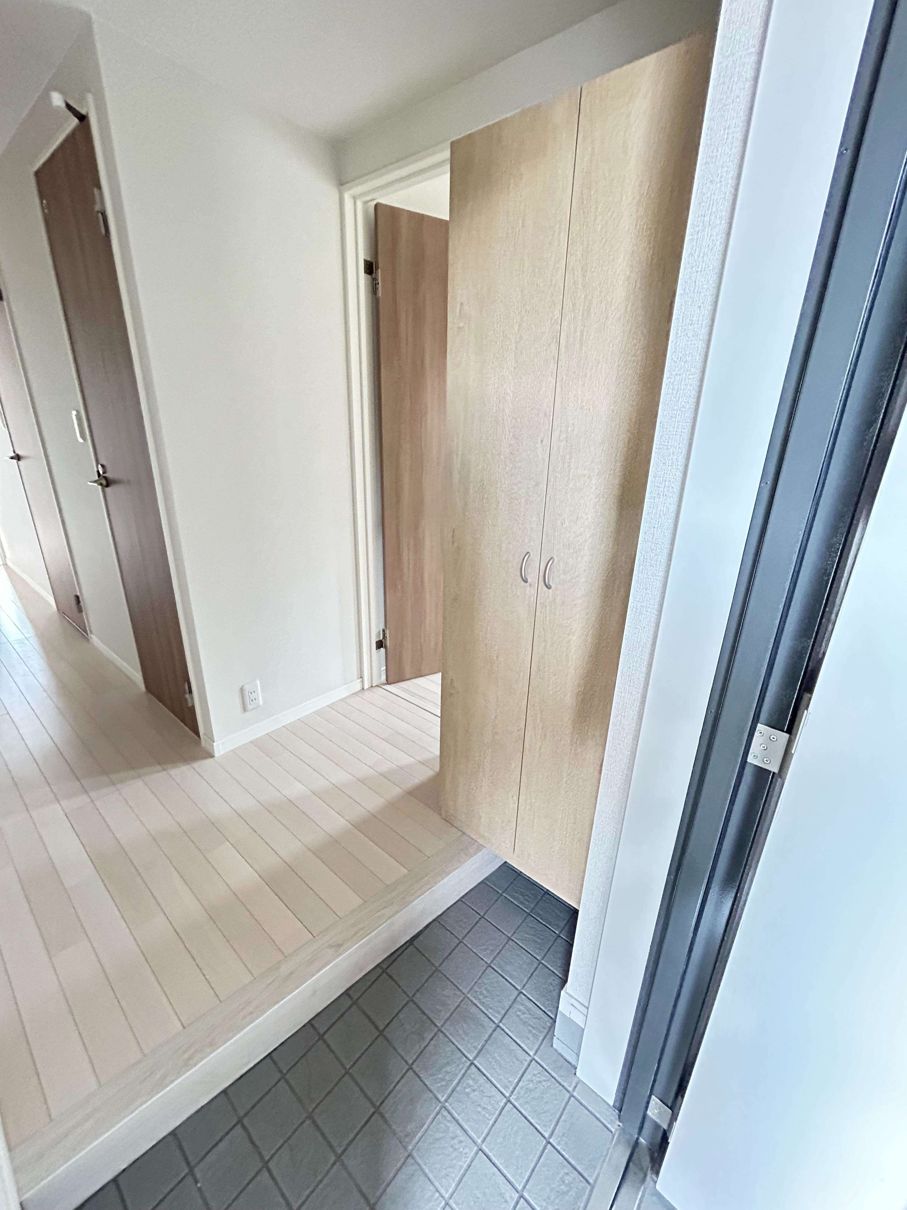 ヴィガラス川成新町の物件内観写真