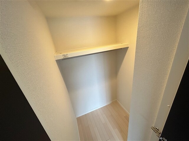 ヴィガラス川成新町の物件内観写真