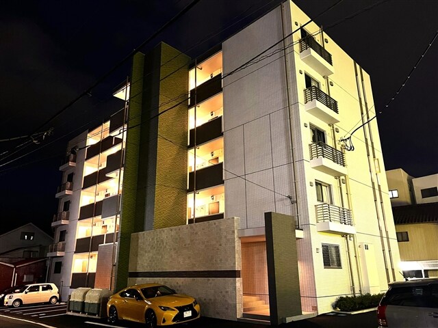 グランメールコート新橋の物件外観写真