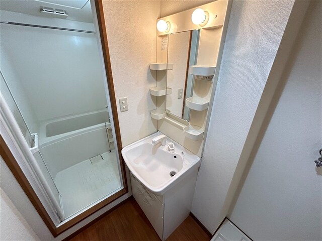 ピエデルモンテ香貫の物件内観写真