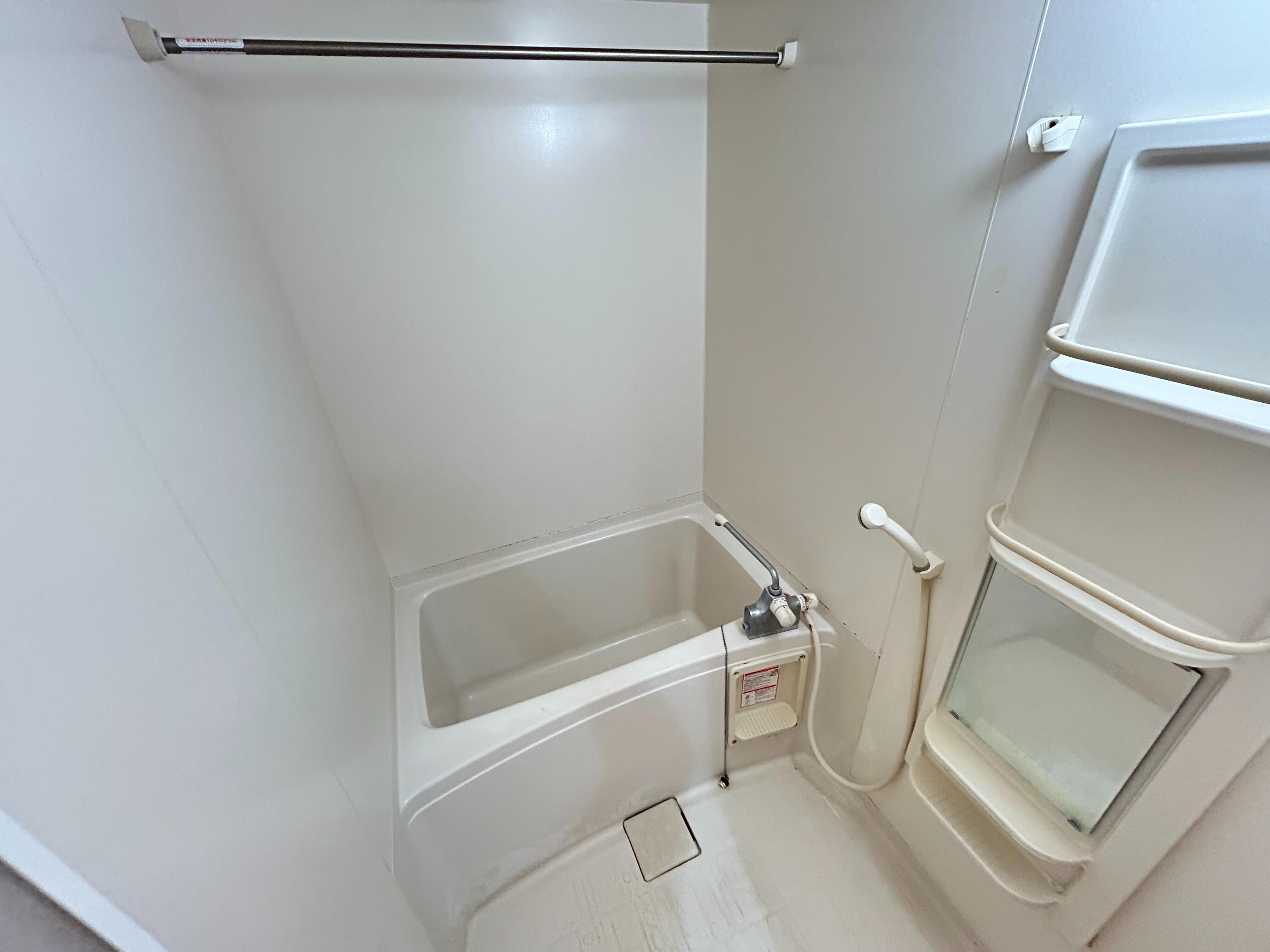 ピエデルモンテ香貫の物件内観写真