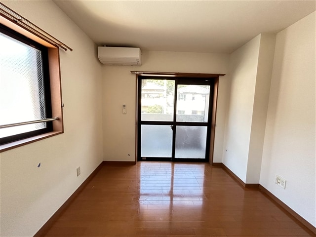 ピエデルモンテ香貫の物件内観写真