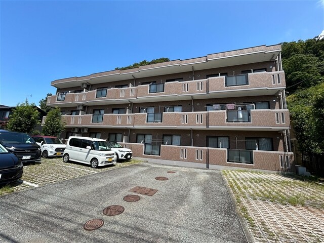 フォレスタヴィアーレの物件外観写真