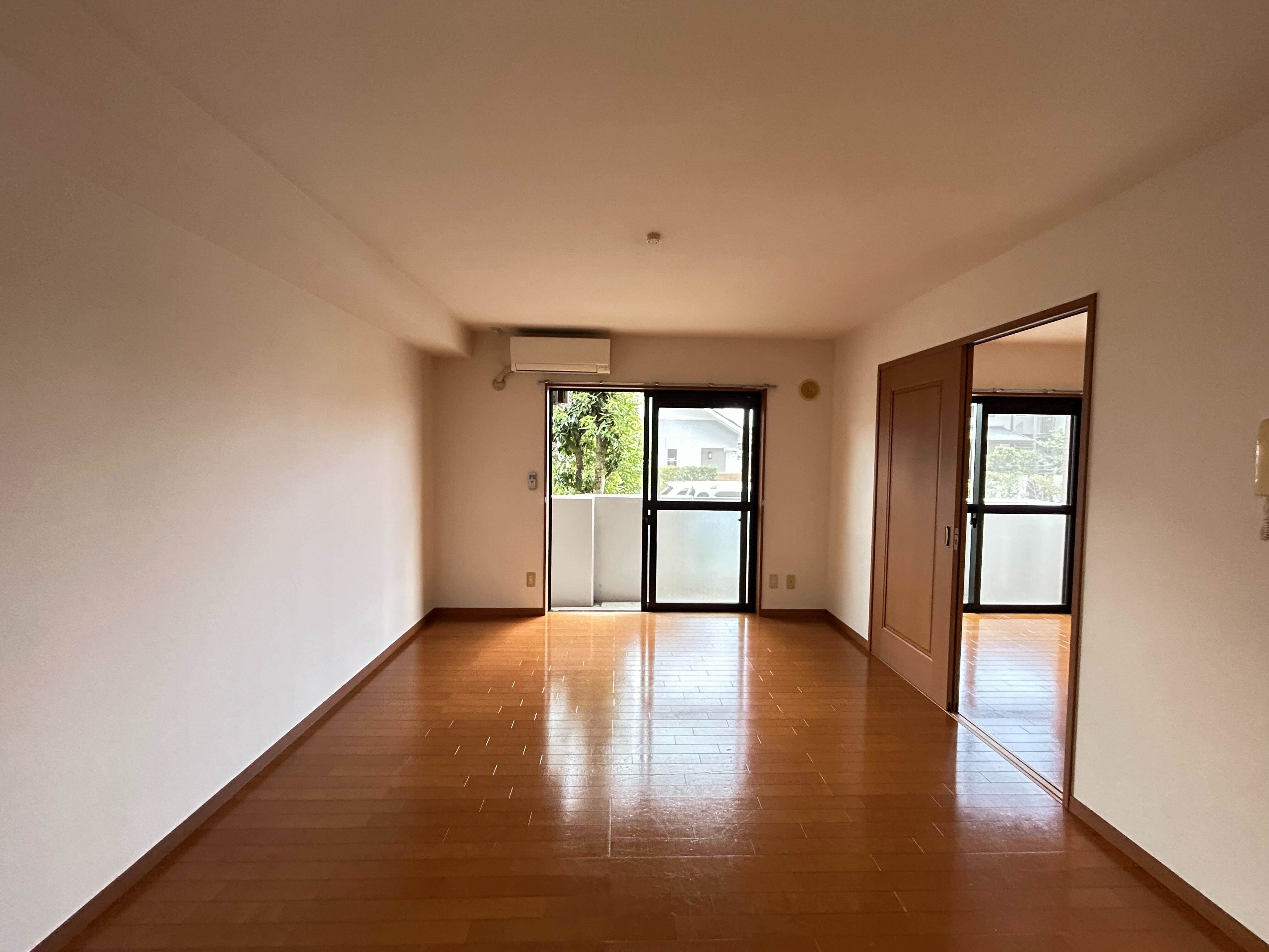 フォレスタヴィアーレの物件内観写真