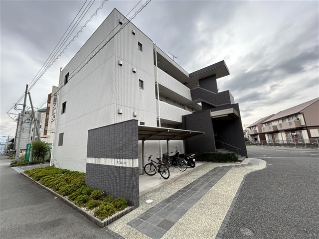 プレジールの物件外観写真