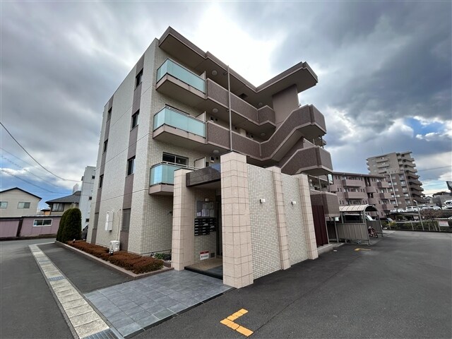 アロッジオ　トガリーゼの物件外観写真