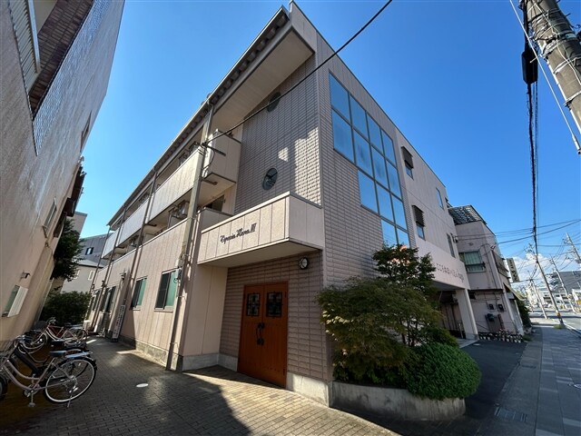 エスペシア華IIIの物件外観写真