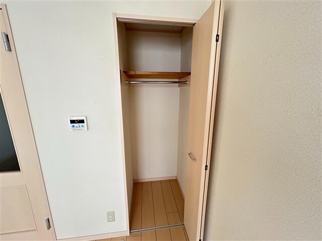 エスペシア華IIIの物件内観写真