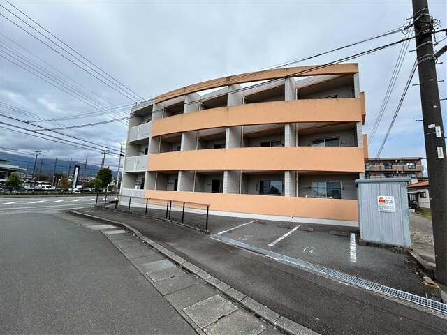 アーバンヒルズの物件外観写真