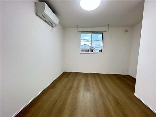 真砂町戸建の物件内観写真