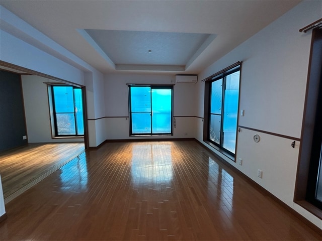 ソワサントUTRIIの物件内観写真