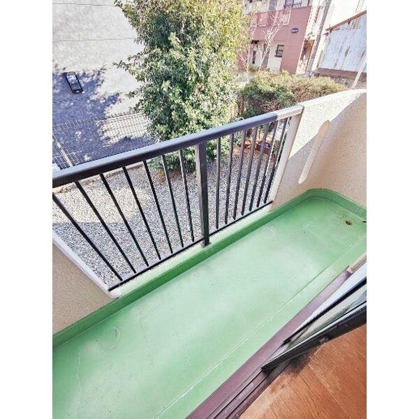 ラージヒルAの物件内観写真