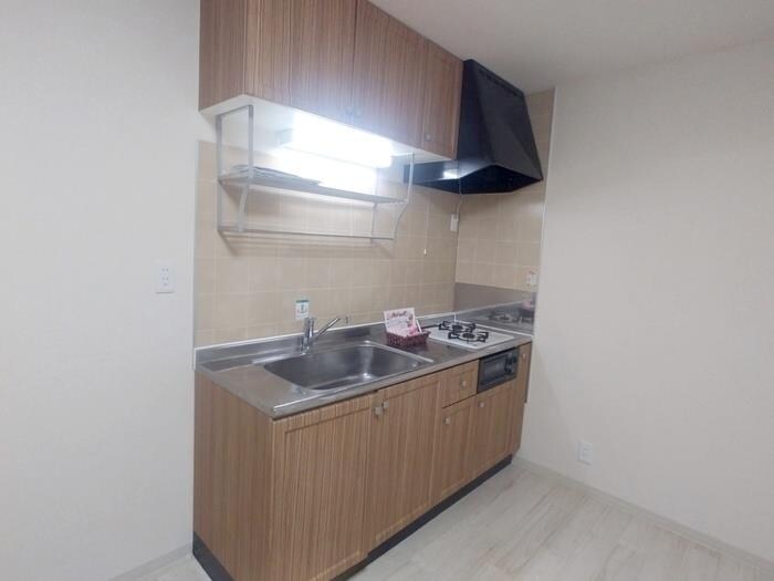 オークビレッジ花園Bの物件内観写真