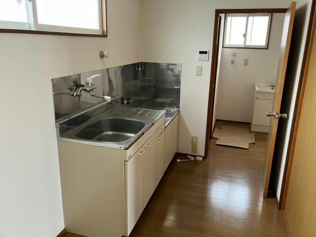 好保♭（コーポフラット）の物件内観写真