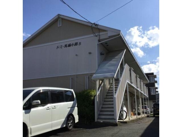 ドミ馬場小路の物件外観写真