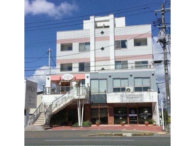 ティファナ21の物件外観写真