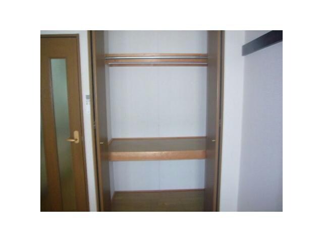 サンリヴィエラの物件内観写真