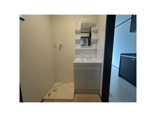 シャンブル・クルールB棟の物件内観写真