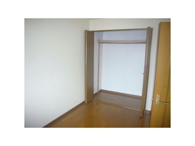 サンフレッシュ西下台の物件内観写真