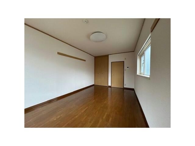 パレス西下台の物件内観写真