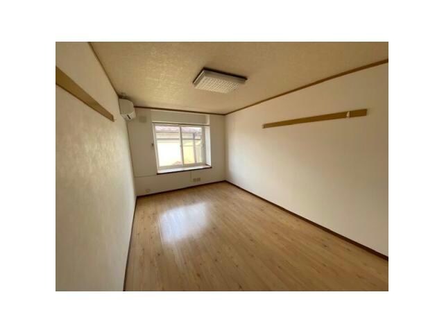 パレス西下台の物件内観写真