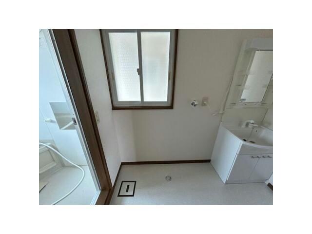 メゾンミタケB棟の物件内観写真