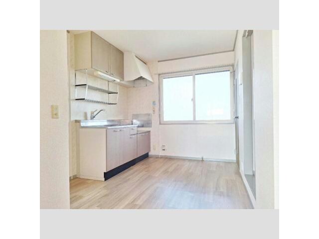 ロイヤルストーク　Bの物件内観写真