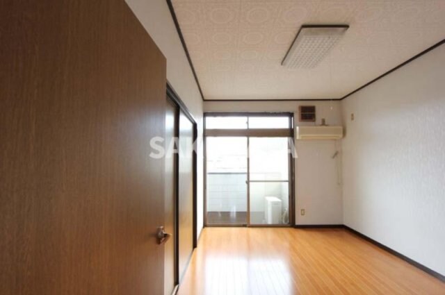 長島ハイツ　の物件内観写真