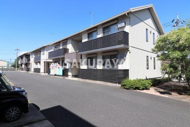 ルーチェガーデンの物件外観写真